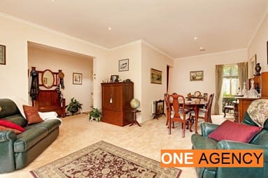 Property 2 Tuncurry Court, FERNTREE GULLY VIC 3156 IMAGE 0