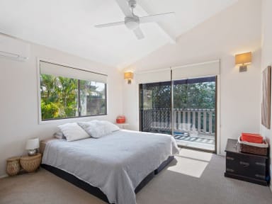 Property 15 Mazzard Street, BELLBOWRIE QLD 4070 IMAGE 0