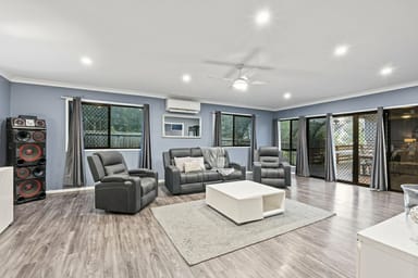 Property 10 Yarraga Avenue, Ellen Grove QLD 4078 IMAGE 0