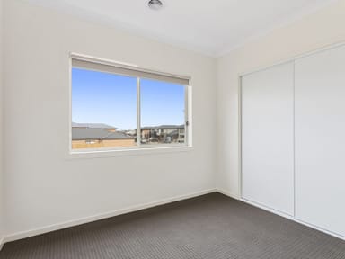 Property 26 Yacht Road, POINT COOK VIC 3030 IMAGE 0