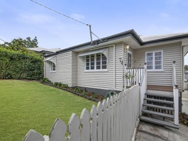 Property 38 Stanley Road, Seven Hills QLD 4170 IMAGE 0