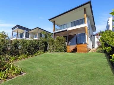 Property 5043 Harbourview Drive, HOPE ISLAND QLD 4212 IMAGE 0