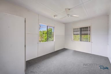 Property 22 Percy Street, WEST END QLD 4810 IMAGE 0