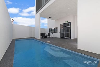 Property 4/5 Kingsway Place, Townsville City QLD 4810 IMAGE 0