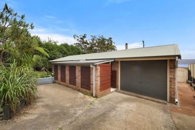 Property 8 Cudgee Close, GREEN POINT NSW 2251 IMAGE 0
