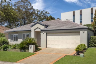 Property 11 Flame Tree Crs, Carindale QLD 4152 IMAGE 0