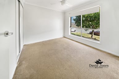 Property 42 Bella Boulevard, WILLOW VALE QLD 4209 IMAGE 0