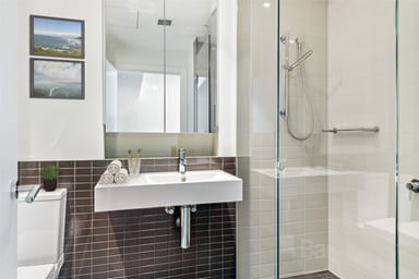 Property 1E/9 Waterside Place, Docklands VIC 3008 IMAGE 0
