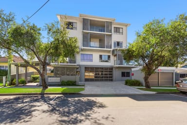 Property 2/2 Manley Street, REDCLIFFE QLD 4020 IMAGE 0