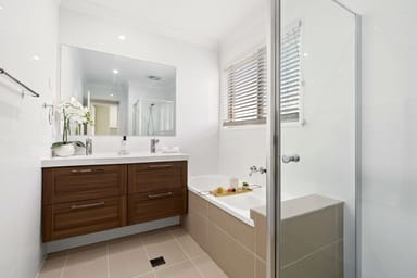 Property 8 Cleves Street, Beenleigh QLD 4207 IMAGE 0