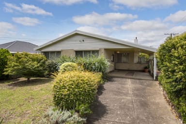 Property 2 Towe Street, Avondale Heights VIC 3034 IMAGE 0