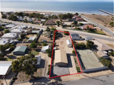 Property 2 Bridge Road, ARDROSSAN SA 5571 IMAGE 0