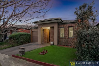 Property 17 Paxford Drive, Cranbourne North VIC 3977 IMAGE 0