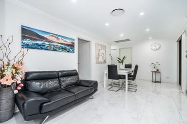Property 11 Murwillumbah  Avenue, HOXTON PARK NSW 2171 IMAGE 0