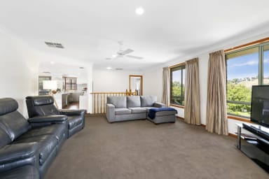 Property 10 Willowtree Crescent, Niddrie VIC 3042 IMAGE 0
