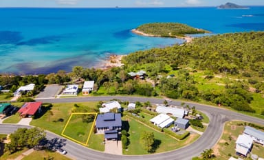 Property 67 Blackcurrant Drive, HIDEAWAY BAY QLD 4800 IMAGE 0