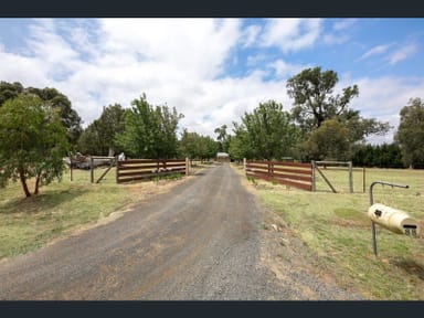 Property 88 Woodvale Crescent, LANCEFIELD VIC 3435 IMAGE 0
