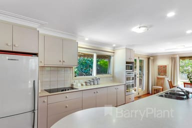 Property 3 Snowden Place, Wantirna South VIC 3152 IMAGE 0