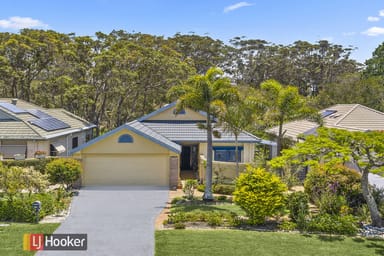 Property 23 Crystal Drive, SAPPHIRE BEACH NSW 2450 IMAGE 0