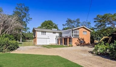 Property 23 Akers Road, LAWNTON QLD 4501 IMAGE 0