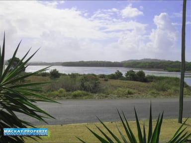 Property 13 Pacific Drive, HAY POINT QLD 4740 IMAGE 0
