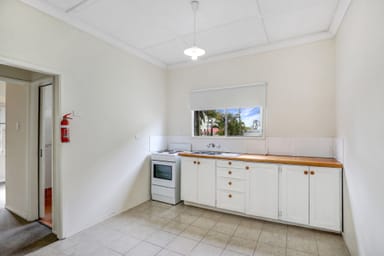 Property 2/8 Louis Street, REDCLIFFE QLD 4020 IMAGE 0