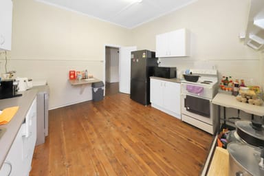 Property 100 Russell Street, TUMUT NSW 2720 IMAGE 0