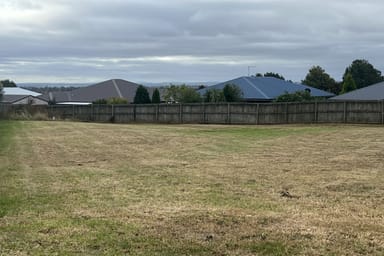 Property 17 Plover Court, Highfields QLD 4352 IMAGE 0