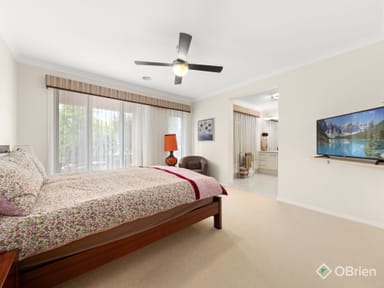 Property 8 Marcanna Place, Beaconsfield VIC 3807 IMAGE 0