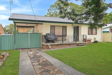 Property 18 Kawana Avenue, BLUE HAVEN NSW 2262 IMAGE 0