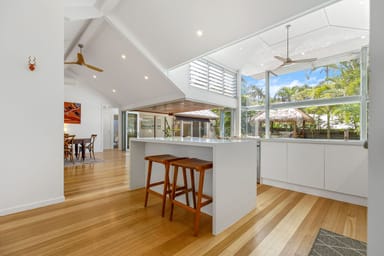 Property 4 Currawong Street, Noosa Heads QLD 4567 IMAGE 0