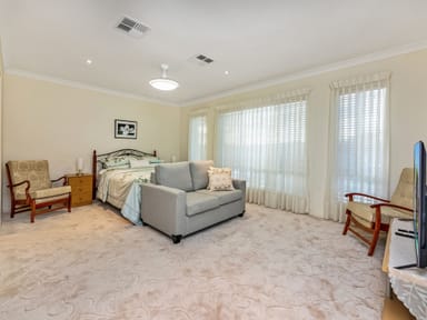 Property 8 Linwood Close, BOLWARRA HEIGHTS NSW 2320 IMAGE 0