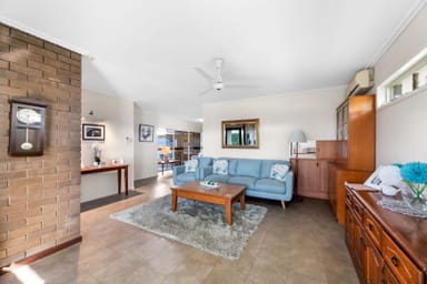 Property 17 Annie Street, WOODY POINT QLD 4019 IMAGE 0