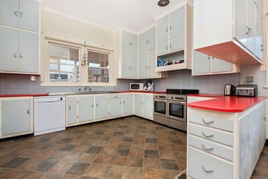 Property 24 Strathmore Street, Bentleigh VIC 3204 IMAGE 0