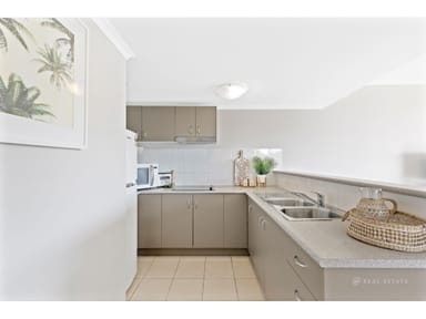 Property 10, 30-34 Queen Street, YEPPOON QLD 4703 IMAGE 0