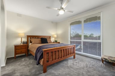 Property 15 Coachmans Square, Wantirna VIC 3152 IMAGE 0
