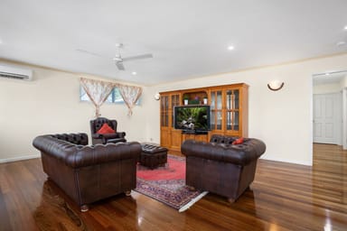 Property 32 Sommerville Crescent, WHITFIELD QLD 4870 IMAGE 0