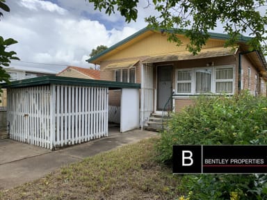Property 33 Tilley Street, REDCLIFFE QLD 4020 IMAGE 0