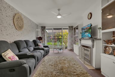Property 8 Shoreline Avenue, HAYWARDS BAY NSW 2530 IMAGE 0