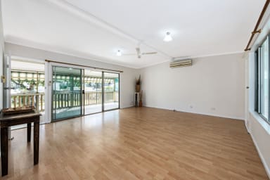 Property 8 Macquarie Road, MANNERING PARK NSW 2259 IMAGE 0