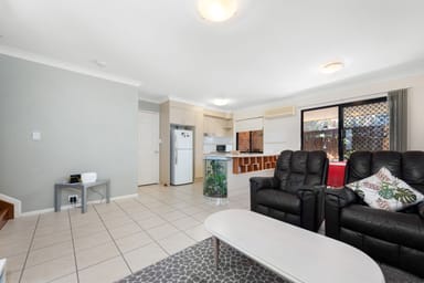 Property 2, 9 Hill Crescent, CARINA HEIGHTS QLD 4152 IMAGE 0