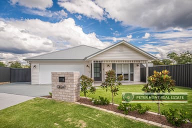 Property 8 Morris Crescent, THIRLMERE NSW 2572 IMAGE 0