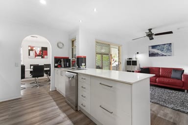 Property 7 Broadway Drive, Oxenford QLD 4210 IMAGE 0