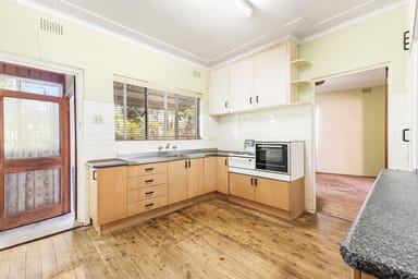 Property 22 Sugarloaf Crescent, Castlecrag NSW 2068 IMAGE 0