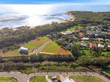 Property 32 Oceanview Street, POINT VERNON QLD 4655 IMAGE 0