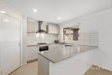 Property 8 Maslin Walk, Point Cook VIC 3030 IMAGE 0