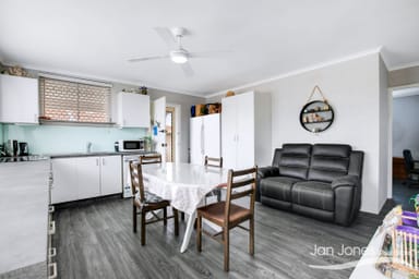 Property 7, 14-16 Meredith Street, Redcliffe QLD 4020 IMAGE 0