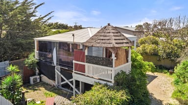 Property 2 Seaview Crescent, SURF BEACH VIC 3922 IMAGE 0