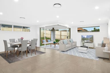 Property 8 Endeavour Circuit, Moss Vale NSW 2577 IMAGE 0