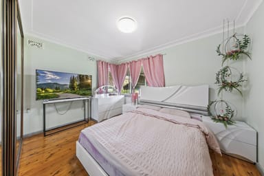 Property 10 Waratah Crescent, Macquarie Fields NSW 2564 IMAGE 0